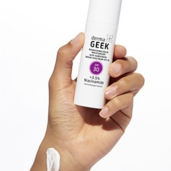 DERMAGEEK Detoxifying Facial Serum & Nourishing Facial Moisturizer. New in Box. - Picture 13 of 16